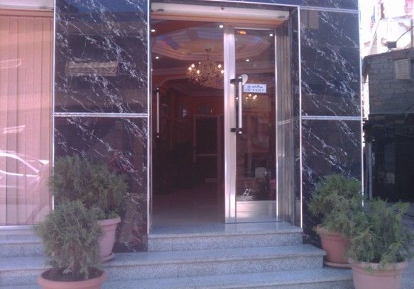 Les Andalous Hotel Оран Экстерьер фото